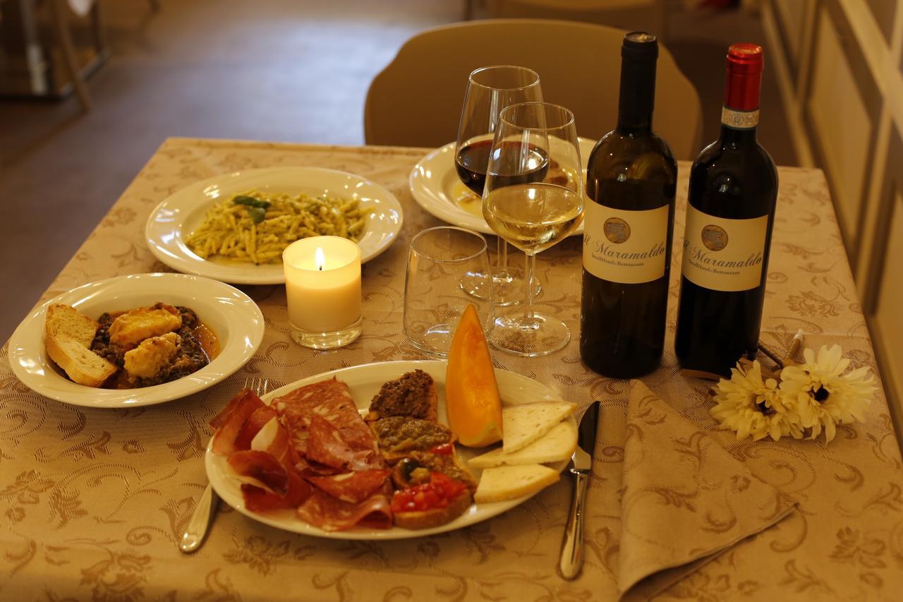 Il Maramaldo Bed&Breakfast-Restaurant Lajatico Exterior photo